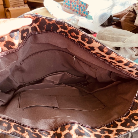 Bag - Picture 2 of 3